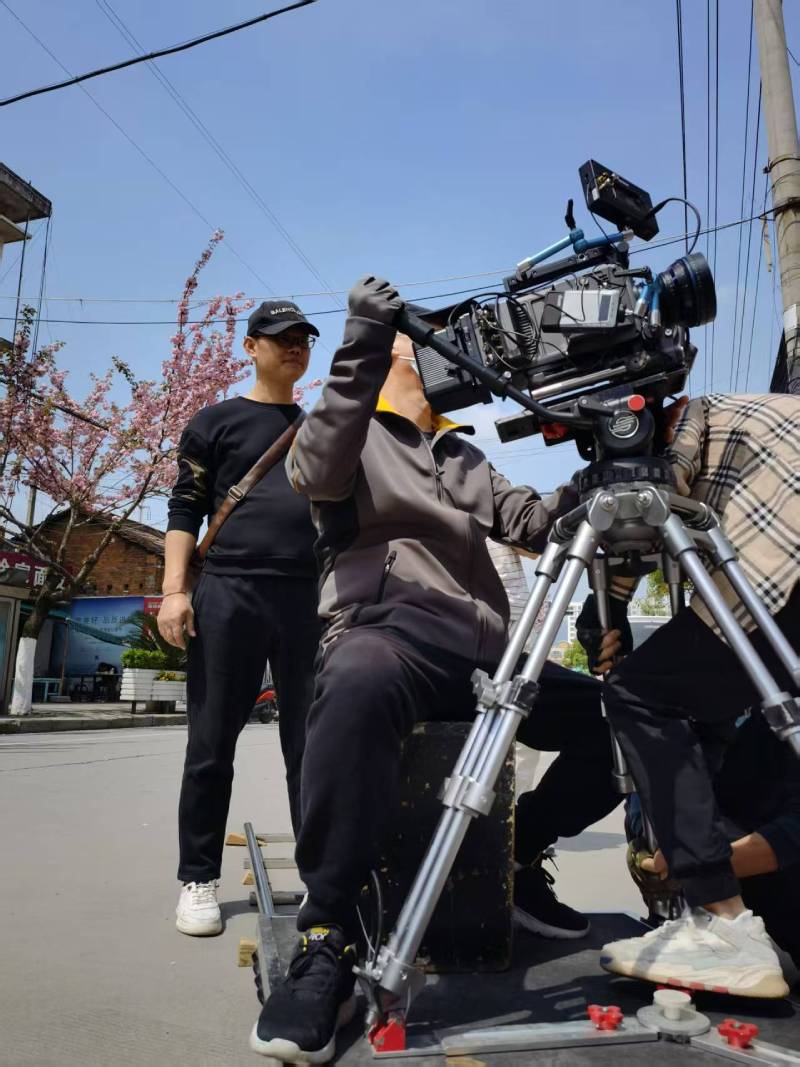西安区广告片拍摄：快消品牌爆款之选，网感内容适配社媒传播！
